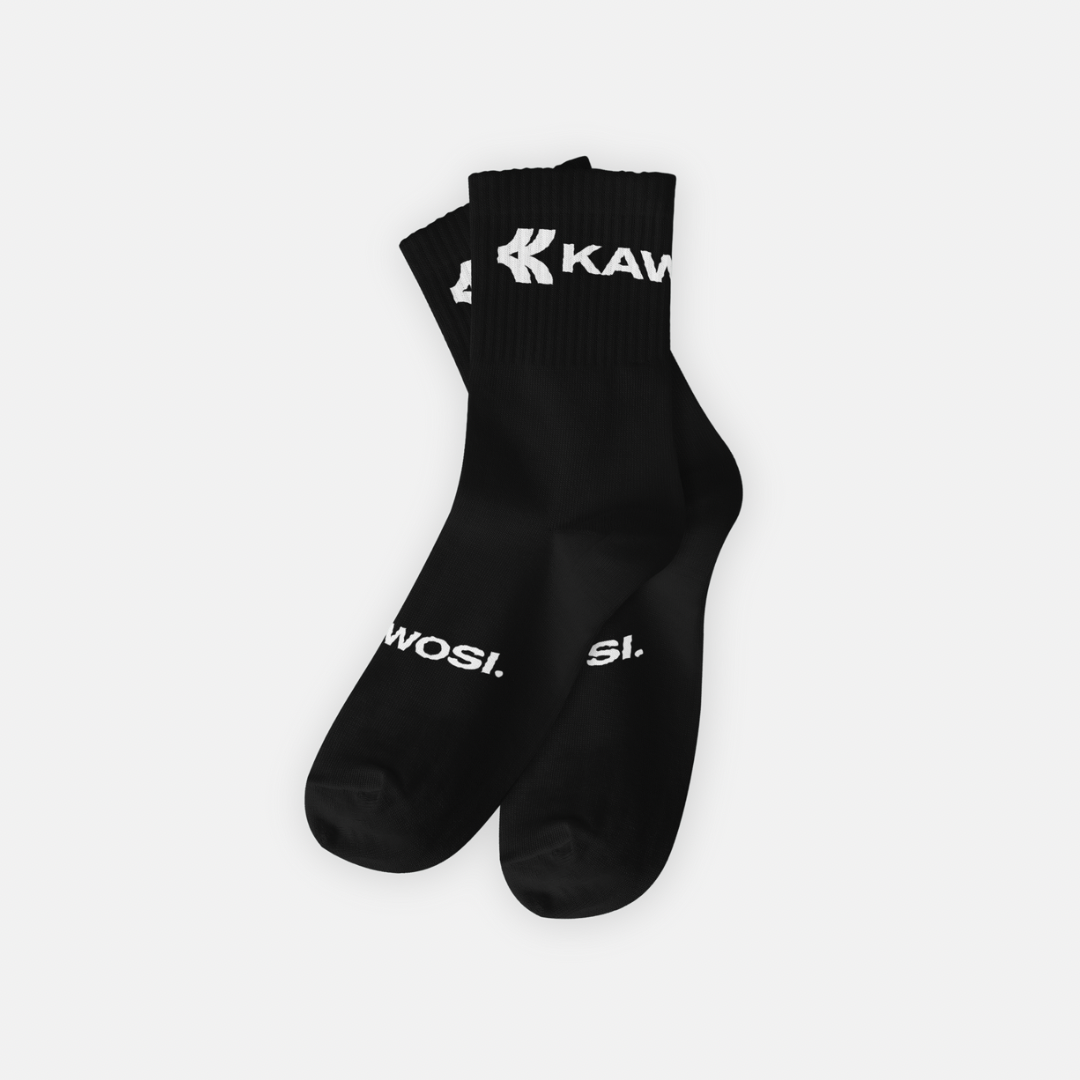 ESSENTIAL BLACK SOCKS